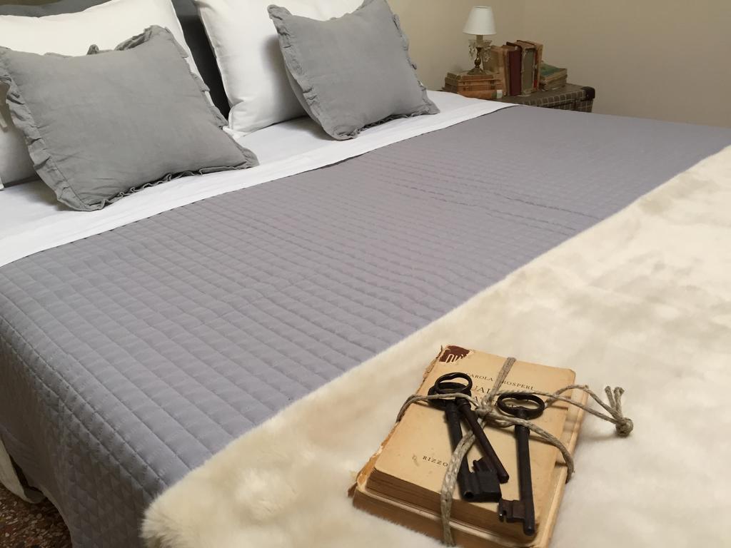 Blq 01Boutique B&B Болонья Экстерьер фото